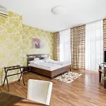 Trinity Hotel