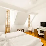 Hotel Trinity