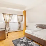 Hotel Trinity 4*
