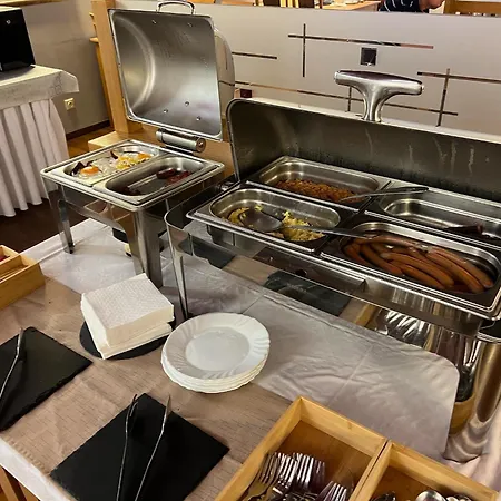 Trinity Hotel 4*