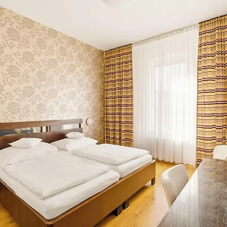 Hotel Trinity 4*