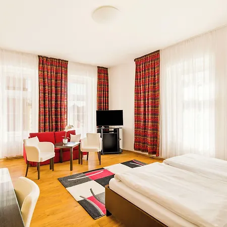 Trinity Hotel
